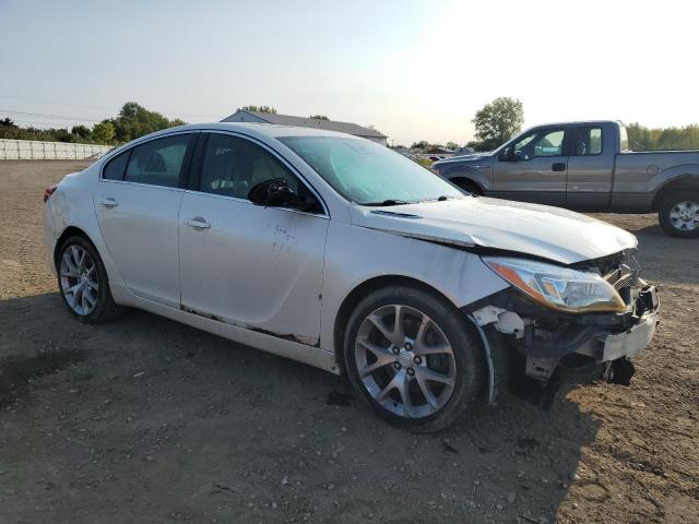 2G4GT5GX4F9285074 - 2015 BUICK REGAL GS WHITE photo 4