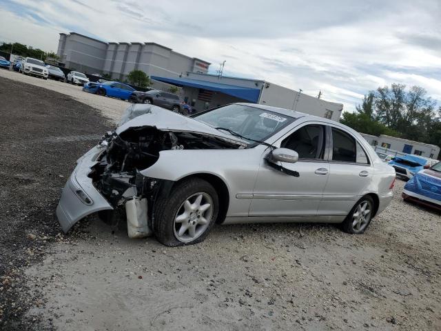 2002 MERCEDES-BENZ C 320, 