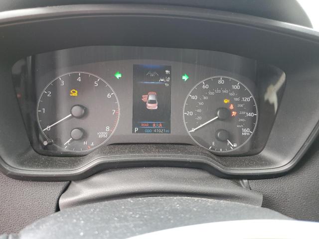 5YFB4MDE5PP037765 - 2023 TOYOTA COROLLA LE ვერცხლისფერი ფოტო 9