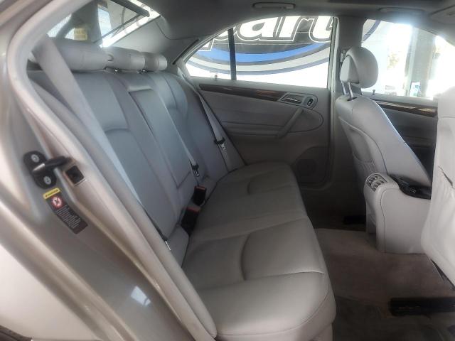 WDBRF61J54A558554 - 2004 MERCEDES-BENZ C 240 SILVER photo 10