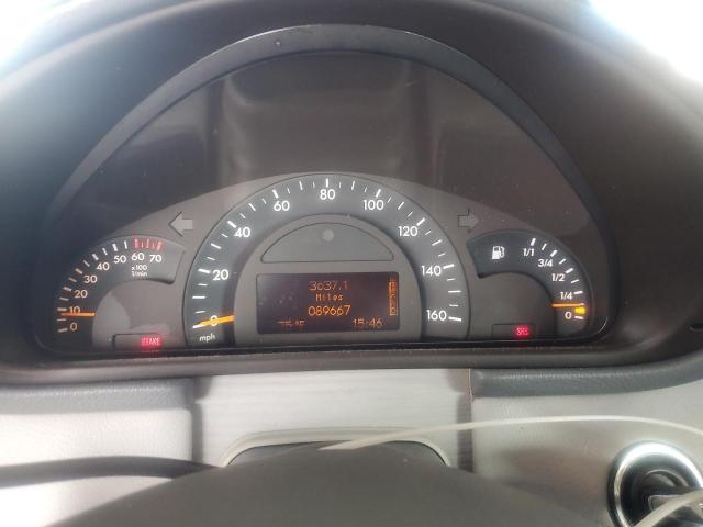 WDBRF61J54A558554 - 2004 MERCEDES-BENZ C 240 SILVER photo 9