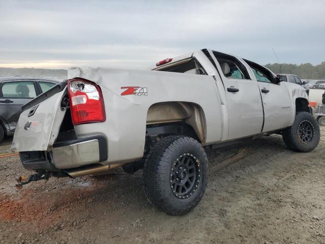 2GCEK13M371526643 - 2007 CHEVROLET SILVERADO K1500 CREW CAB SILVER photo 3