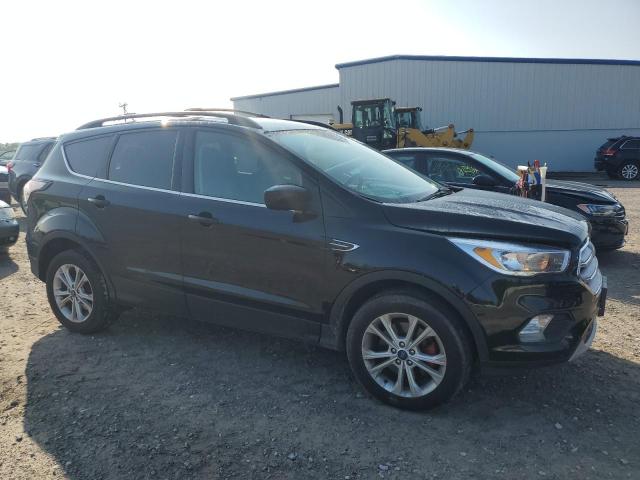 1FMCU9GDXJUB80723 - 2018 FORD ESCAPE SE შავი ფოტო 4