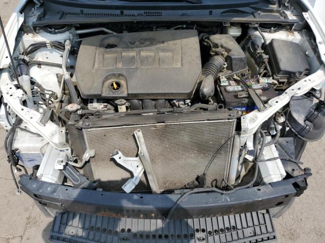 5YFBURHE8JP805933 - 2018 TOYOTA COROLLA L 白色 照片 11