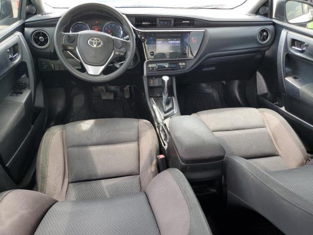 5YFBURHE8JP805933 - 2018 TOYOTA COROLLA L 白色 照片 8