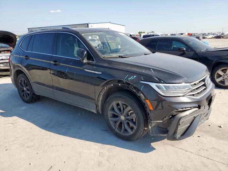 3VVNB7AX1RM116713 - 2024 VOLKSWAGEN TIGUAN SE BLACK photo 4
