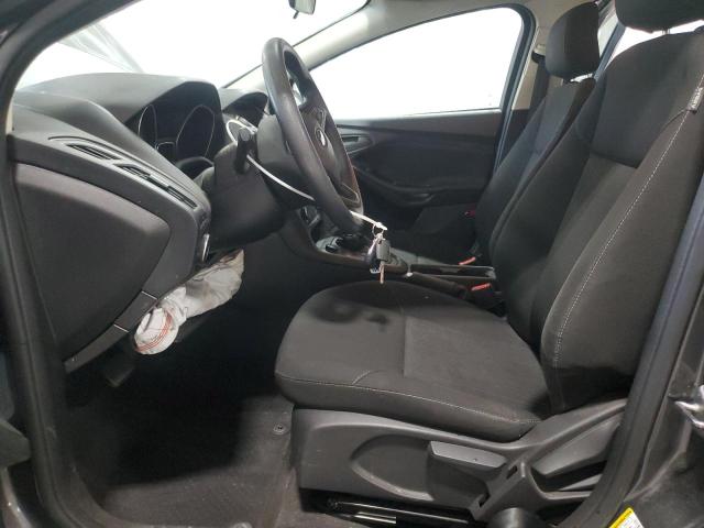1FADP3E25JL264300 - 2018 FORD FOCUS S 灰色 照片 7