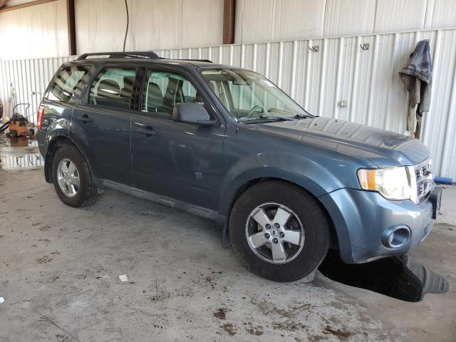 1FMCU9C77BKB96701 - 2011 FORD ESCAPE XLS TURQUOISE photo 4