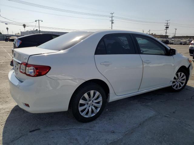 5YFBU4EE2CP026702 - 2012 TOYOTA COROLLA BASE WHITE photo 3