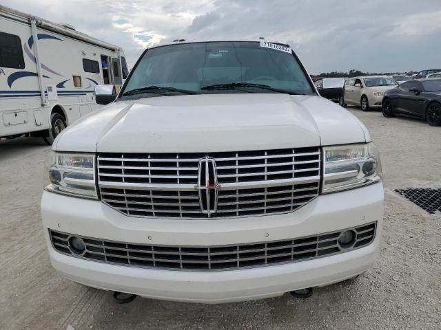 5LMJJ2H55BEJ10179 - 2011 LINCOLN NAVIGATOR WHITE photo 5