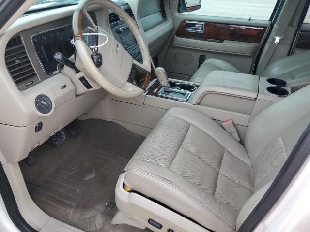 5LMJJ2H55BEJ10179 - 2011 LINCOLN NAVIGATOR 白色 照片 7