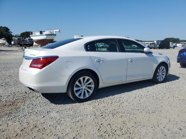 1G4GB5G35GF113838 - 2016 BUICK LACROSSE WHITE photo 3