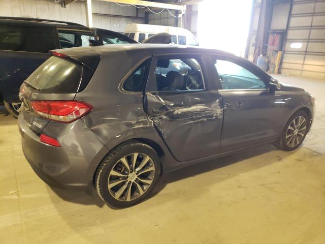 KMHH35LE4JU019526 - 2018 HYUNDAI ELANTRA GT GRAY photo 3