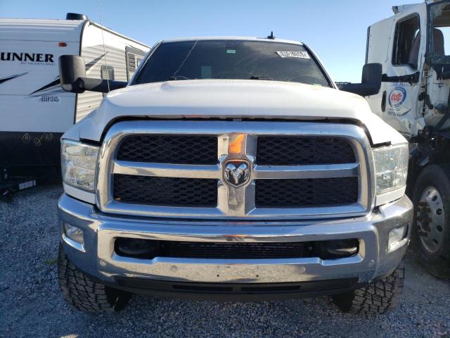 3C6UR5DL9JG417095 - 2018 RAM 2500 SLT თეთრი ფოტო 5