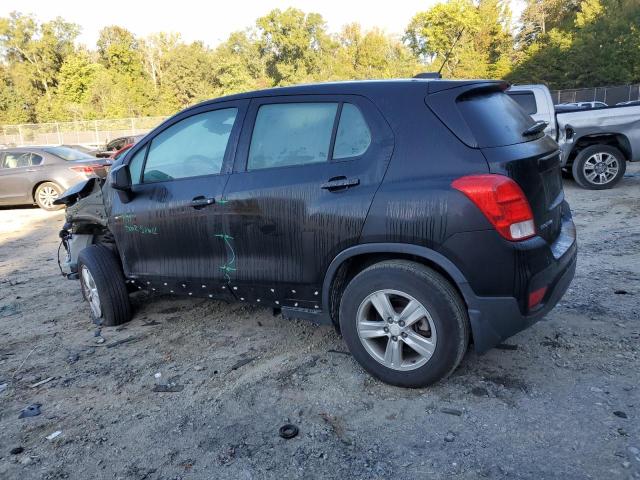 3GNCJNSB2JL165520 - 2018 CHEVROLET TRAX LS BLACK photo 2