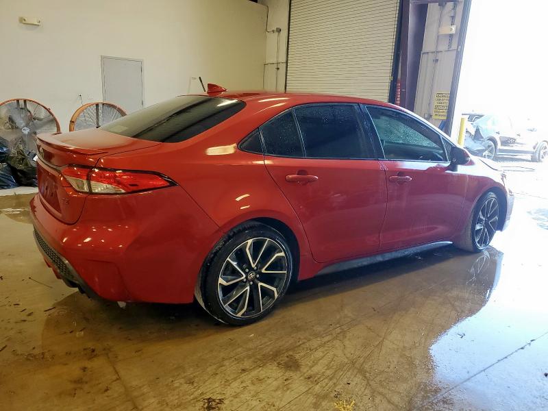 JTDS4RCE4LJ006567 - 2020 TOYOTA COROLLA SE 红色 照片 3