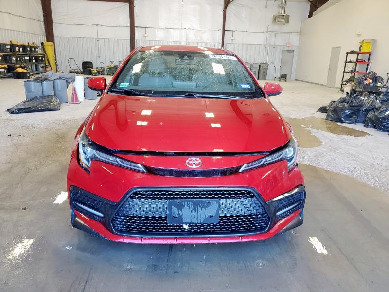 JTDS4RCE4LJ006567 - 2020 TOYOTA COROLLA SE 红色 照片 5