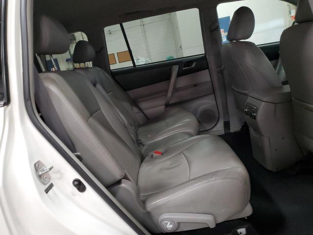 5TDBK3EH0BS065353 - 2011 TOYOTA HIGHLANDER BASE 白色 照片 11