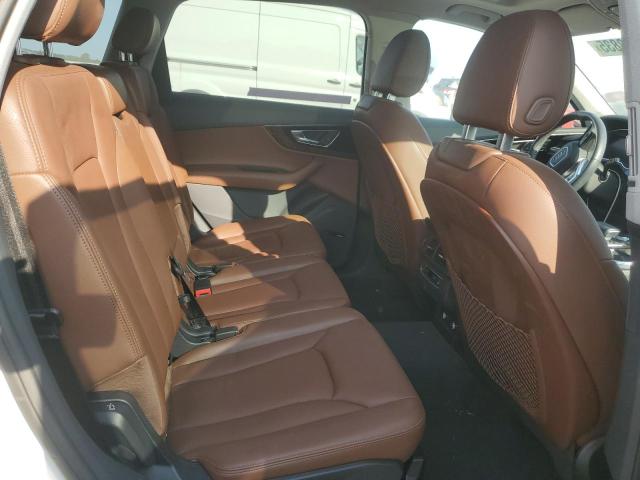 WA1LAAF78KD004789 - 2019 AUDI Q7 PREMIUM PLUS WHITE photo 11