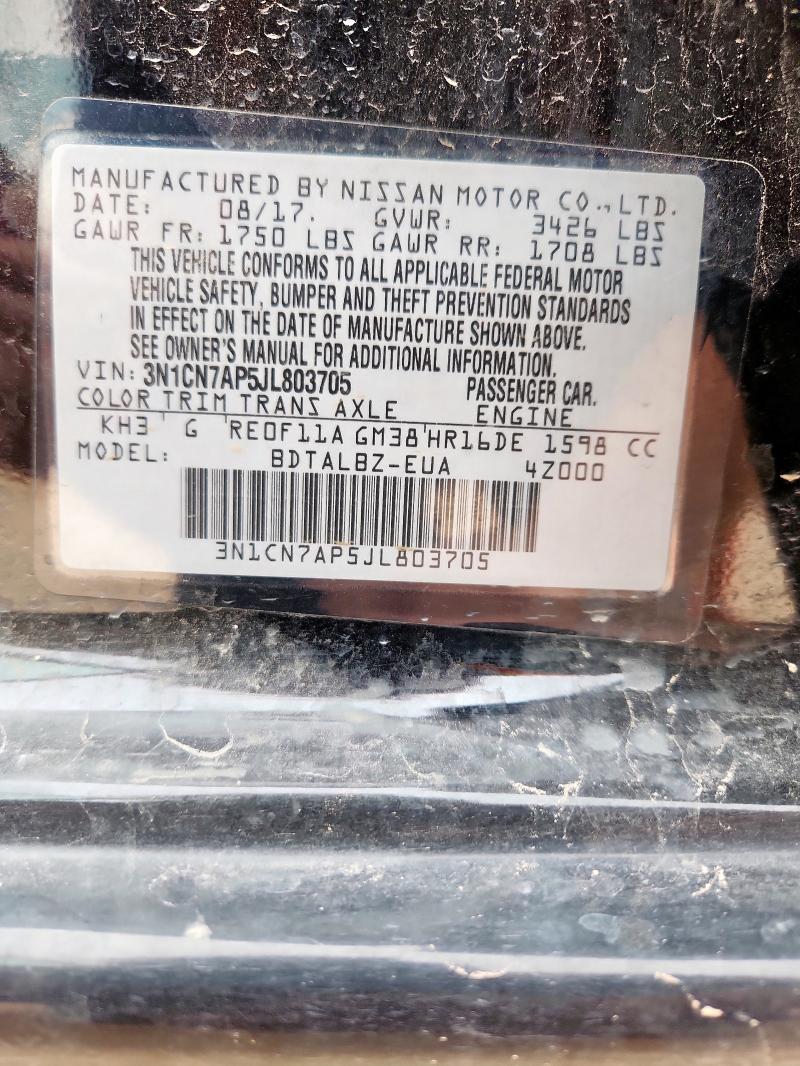 3N1CN7AP5JL803705 - 2018 NISSAN VERSA S أسود صورة 12