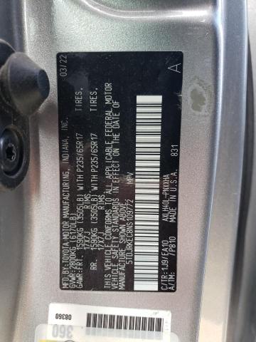 5TDJRKEC8NS109772 - 2022 TOYOTA SIENNA XLE SILVER photo 12