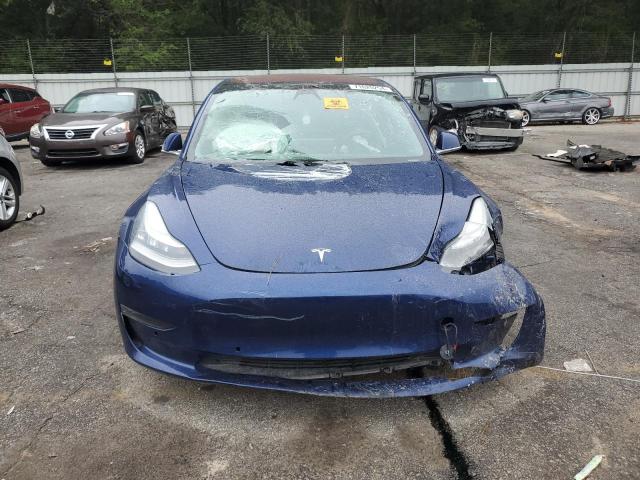 5YJ3E1EA8JF154352 - 2018 TESLA MODEL 3 BLUE photo 5