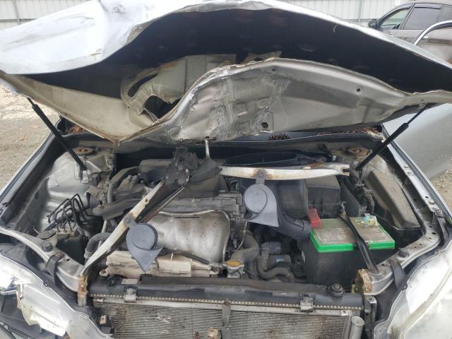 4T4BF1FK5FR473899 - 2015 TOYOTA CAMRY LE SILVER photo 11