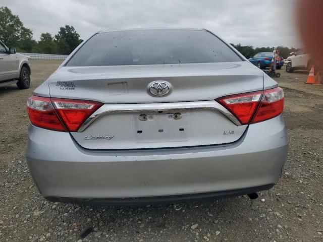 4T4BF1FK5FR473899 - 2015 TOYOTA CAMRY LE SILVER photo 6