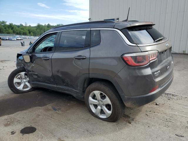 3C4NJDBB7KT755001 - 2019 JEEP COMPASS LATITUDE Siyah fotoğraf 2