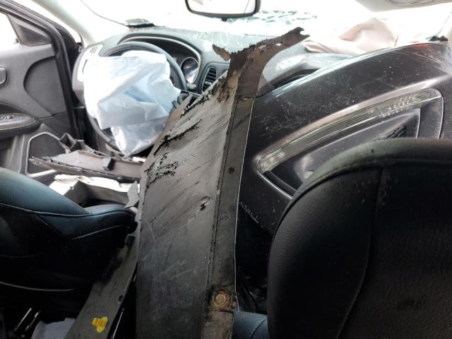 3C4NJDBB7KT755001 - 2019 JEEP COMPASS LATITUDE Siyah fotoğraf 8