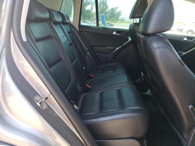 WVGBV7AX5AW520736 - 2010 VOLKSWAGEN TIGUAN SE 灰色 照片 11