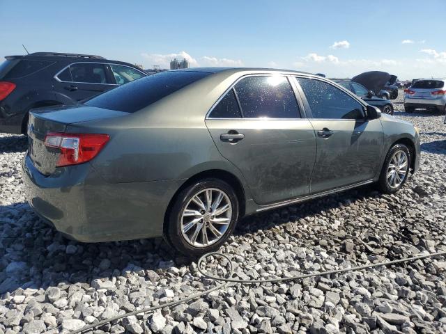 4T4BF1FKXDR320884 - 2013 TOYOTA CAMRY L GREEN photo 3