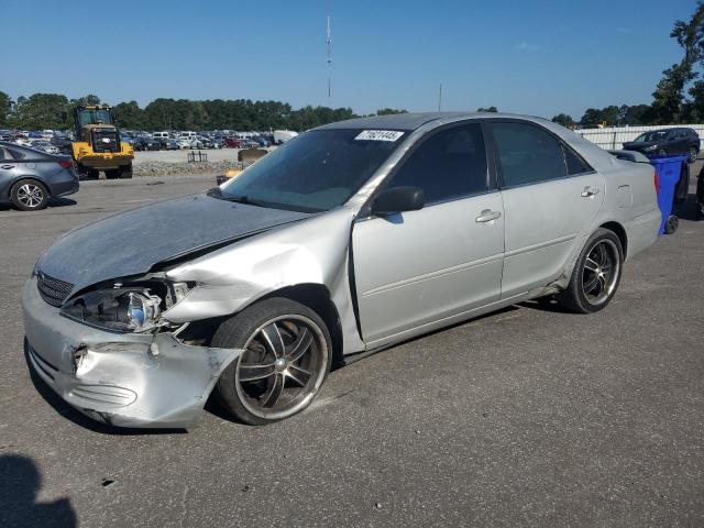 2004 TOYOTA CAMRY LE, 