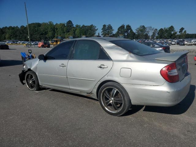 4T1BF32K24U584130 - 2004 TOYOTA CAMRY LE GRAY photo 2