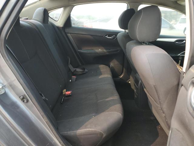 3N1AB7APXJY274867 - 2018 NISSAN SENTRA S Szary zdjęcie 10