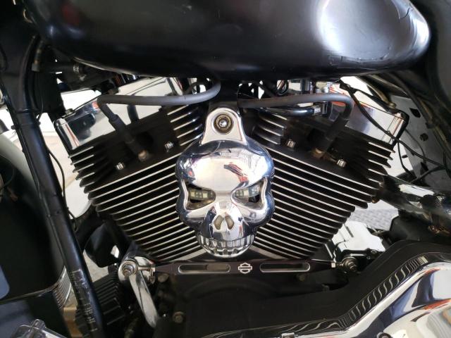 1HD1FCW154Y612799 - 2004 HARLEY-DAVIDSON FLHTCUI 黑色 照片 7