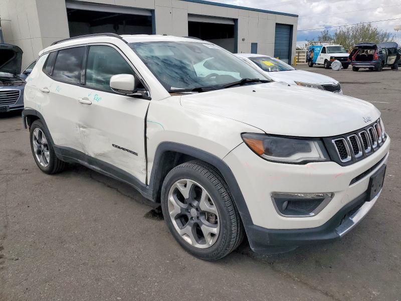 3C4NJCCB2JT368105 - 2018 JEEP COMPASS LIMITED თეთრი ფოტო 4