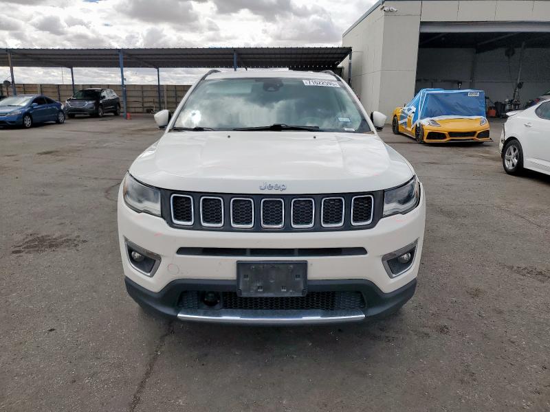 3C4NJCCB2JT368105 - 2018 JEEP COMPASS LIMITED თეთრი ფოტო 5