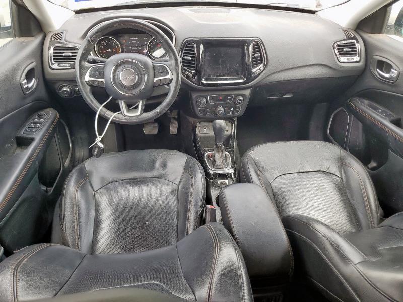 3C4NJCCB2JT368105 - 2018 JEEP COMPASS LIMITED თეთრი ფოტო 8