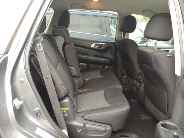 5N1DR2MNXJC628958 - 2018 NISSAN PATHFINDER S GRAY photo 6