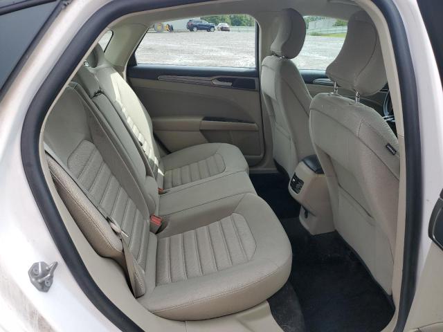 3FA6P0LU9KR129884 - 2019 FORD FUSION SE 白色 照片 10