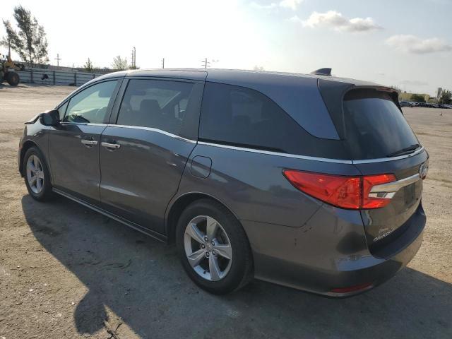 5FNRL6H72JB080794 - 2018 HONDA ODYSSEY EXL GRAY photo 2