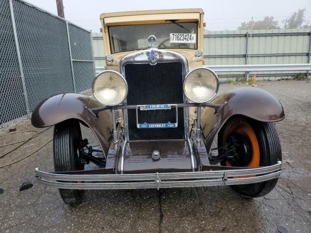 1108242 - 1929 CHEVROLET SEDAN CREAM photo 5