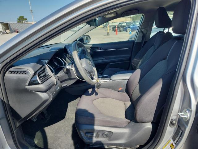 4T1C11AK6NU654934 - 2022 TOYOTA CAMRY LE SILVER photo 7