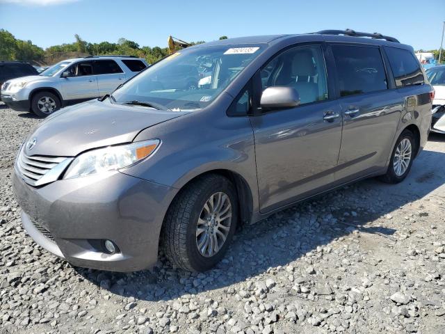 2015 TOYOTA SIENNA XLE, 