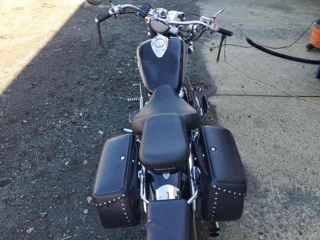 JH2RC4467YK300016 - 2000 HONDA VT750 CD2 BLACK photo 6