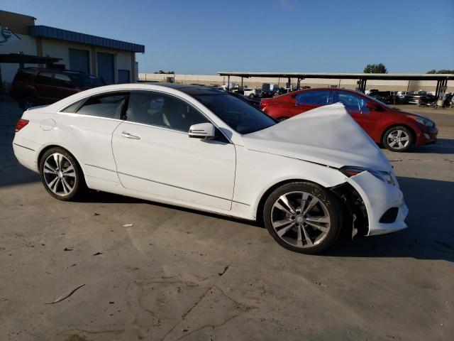 WDDKJ6FB7GF323590 - 2016 MERCEDES-BENZ E 400 WHITE photo 4