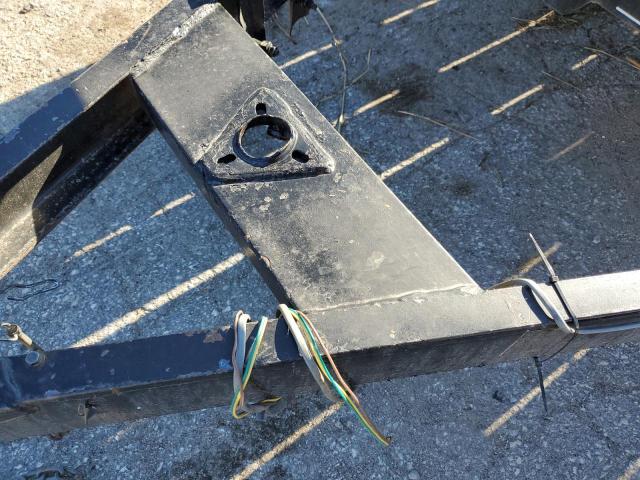 5CVUS1829BS040144 - 2011 UTILITY TRAILER შავი ფოტო 8