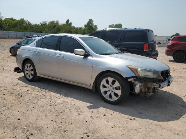 1HGCP36808A053702 - 2008 HONDA ACCORD EXL SILVER photo 4