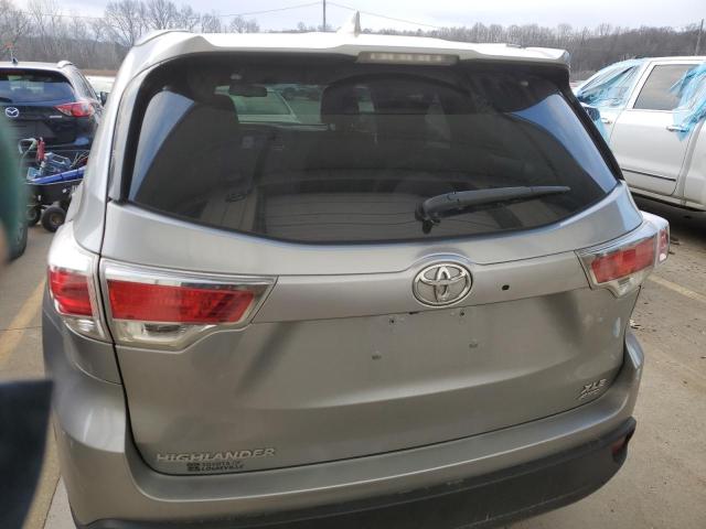 5TDJKRFH9FS091775 - 2015 TOYOTA HIGHLANDER XLE ვერცხლისფერი ფოტო 6